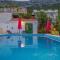 Private heated pool and jacuzzi #House Sandra - Kaštela