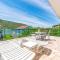 House Suncani dvori