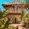 Mandala Tribe Treehouses - سيكويجور