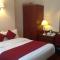Avon Hotel