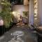 Dragonfly Hotel - The Art Hotel