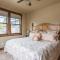 Rainbow Point Sabo Cabin
