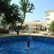 Sunrise Beach Club (Hera B6@)