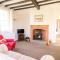 South Lodge - Longford Hall Farm Holiday Cottages - Ashbourne