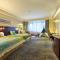 Lijiang Waterfall Hotel Guilin