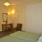 Holiday Studio Apartments yannis on the beach of Agios Gordios in Corfu