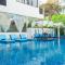 Home Chic Hotel