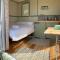 Hillcrest Hut