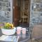 Hen Stabl Llandwrog