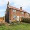 2 Hillside Cottages
