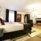 Select House