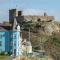 The Towers - Castell