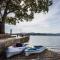 Lakeside Cottage