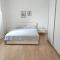 Apartments and rooms with parking space Njivice, Krk - 17010
