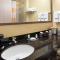 Quality Inn & Suites Birmingham - Highway 280