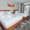 Home Chic Hotel