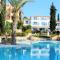 Regina Gardens, Phase 1 (Sea View)