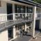 Zorba Waterfront Motel