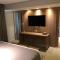 Dubai Suites