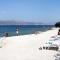 Apartments by the sea Arbanija, Ciovo - 6062