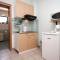 Family-friendly apartments with swimming pool Promajna, Makarska - 6849