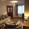 Kennedy Terrace; Modern 2 bedroom house, central