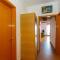 Foto: Apartments and rooms with parking space Krk - 14322 16/30