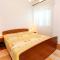 Apartments with parking space Lumbarda, Korcula - 4352