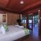 Sylvia Beach Villa