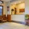 RedDoorz near Simpang Dago 2 - Bandung