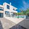 Villa Ana,luxury wellness villa with heated pool and jacuzzi - Privlaka