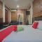 RedDoorz Plus near Cambridge City Square 2 - 棉兰