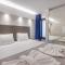 Gevoni Deluxe Suites