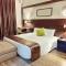 Weston Suites Hotel