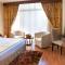 Landmark Hotel