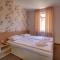 Hotel Mida