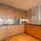 Modern Riverfront Apt. 10 mins from Hydro/SECC