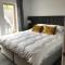 Apt 2, Frasers Close