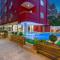 Twin Apart Hotel