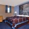 Super 8 by Wyndham Adrian Super 8 by Wyndham Adrian