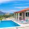 Vineyard House & Olive Grove House