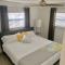 Bradenton Retreat - 布雷登顿