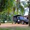 splendid lake view safari lodge - 达瓦拉维