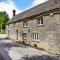 Cotswold Cottage - Cirencester