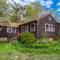 Rustic Rockport Cottage
