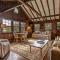Rustic Rockport Cottage