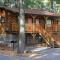 Log Cabins at Meadowbrook Resort - Wisconsin Dells