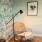 ROOM 10