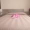Hostal Costa De Marfil Suites & Apartamentos