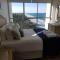 Golden Sands on the Beach - Absolute Beachfront Apartments - Gold Coast